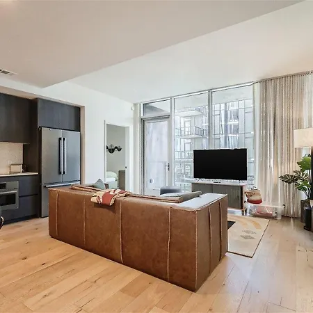 2Bd Condo-Rainey St-Best Views-Rt Pool Austin Exterior photo